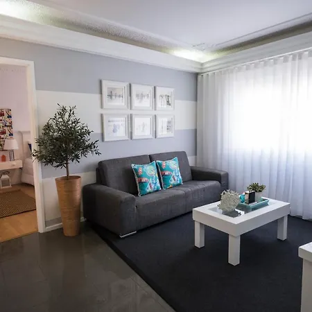 Casa Vó Minda - - Local Nazaré